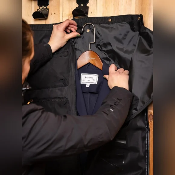 LeMieux Luxe Show Jacket Duffle Bag Black - Picture 5 of 8